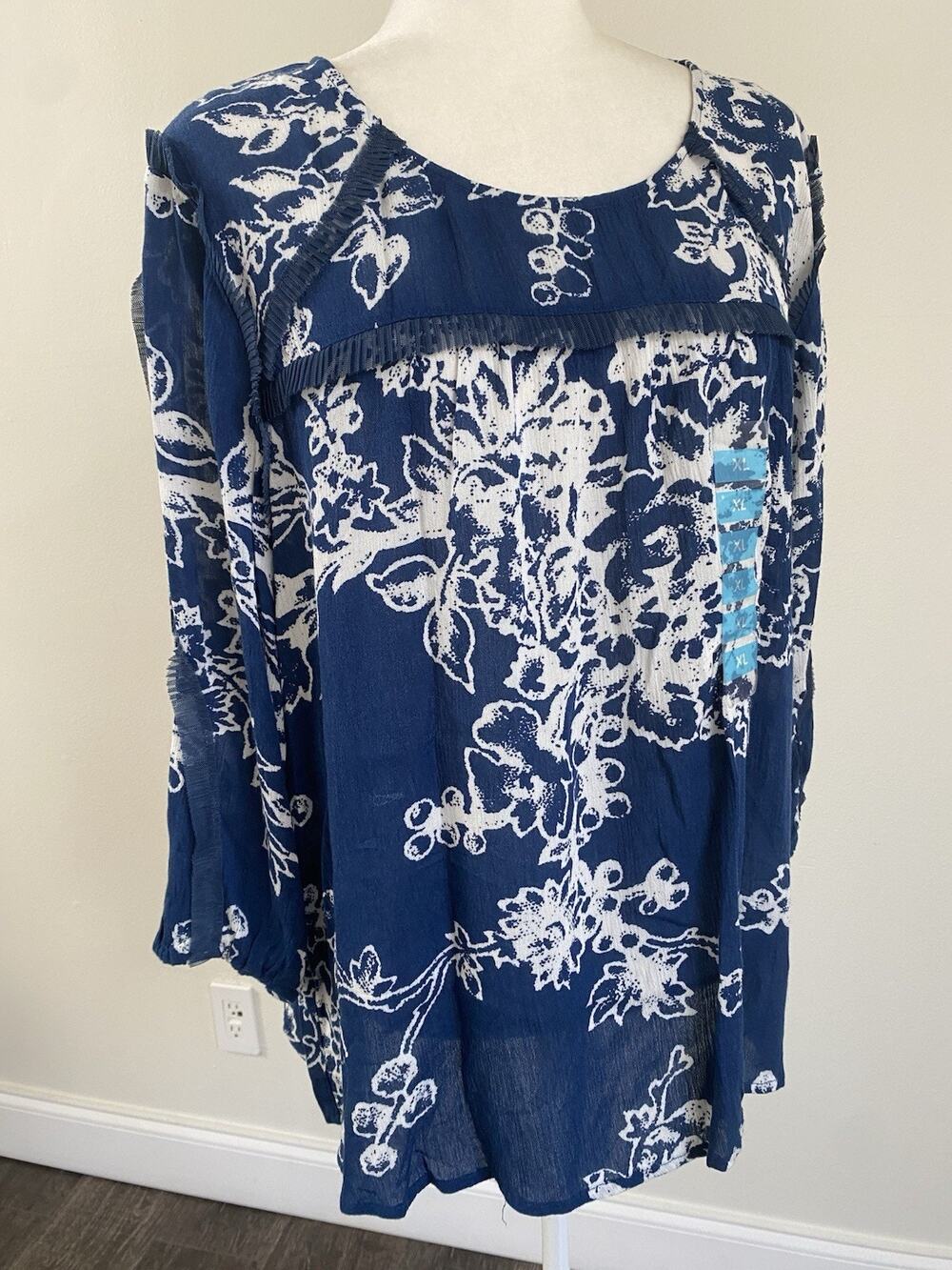 VINTAGE AMERICA BLUES Women’s 3/4 Sleeves Blue White Blouse Sz XL